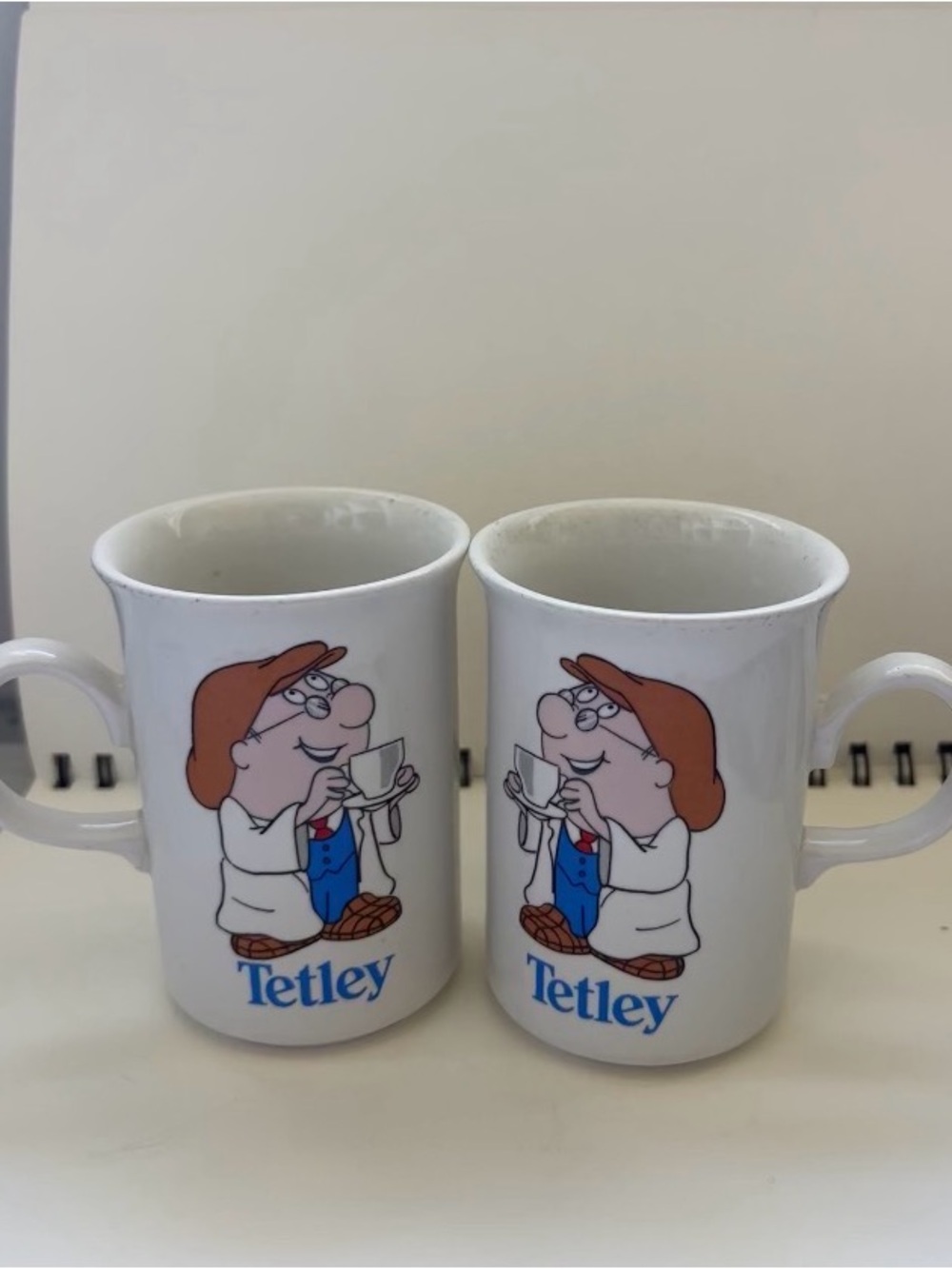 Rare vintage ceramic really tea mugs x2